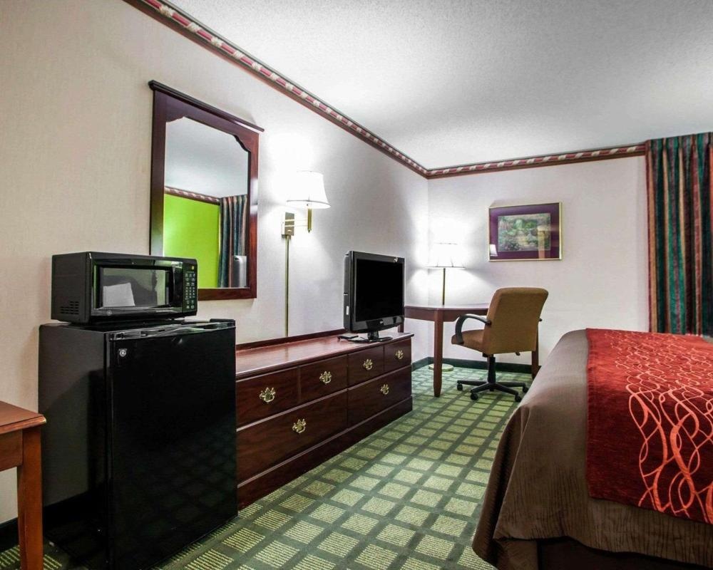 King Room - Accessible/Non-Smoking